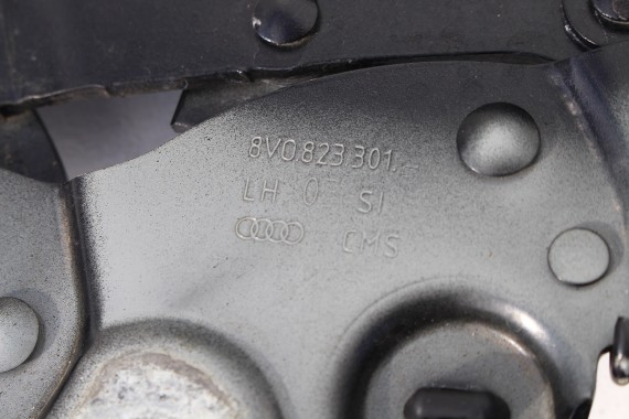 AUDI A3 ZAWIAS MASKI 8V0823301F 8V0823302F 8V0 823 301 8V pokrywy silnika 8V0823301F 8V0823302F 8V0823301E 8V0823302E 8V0823301F