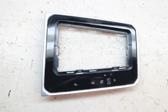 VW PASSAT B8 PANEL STEROWANIA BIEGAMI 3G1713203C 3G1 713 203 C sterowanie Kolor: UMF - czarny / aluminium 3G1713203C  3G1713203