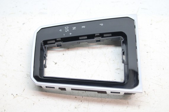 VW PASSAT B8 PANEL STEROWANIA BIEGAMI 3G1713203C 3G1 713 203 C sterowanie Kolor: UMF - czarny / aluminium 3G1713203C  3G1713203