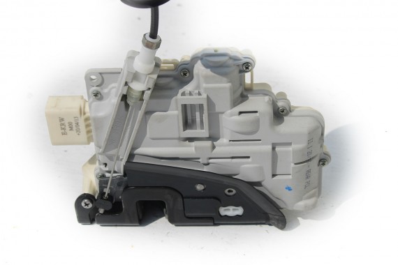 VW AUDI ZAMEK DRZWI 4G0839016 PRAWY TYŁ TYLNY STRONA PRAWA TYLNA 4G0 839 016 TOUAREG 4G0839016 4G0839016 4G0839016 4G0839016