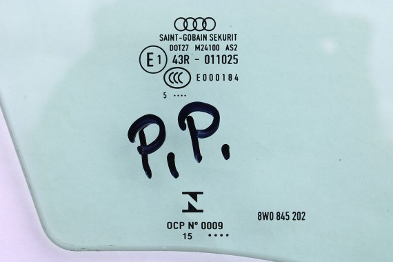 AUDI A4 SZYBA DRZWI PRAWE 8W0845202 prawa przód przednia 8W0 845 202 pasażera rok 2015 kolor E1 AS2 zielony drzwiowa 8W