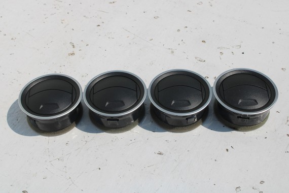 VW AMAROK WLOTY WLOT POWIETRZA KONSOLI TAPICERKA 2H0819703 2H0 819 703 2H0819703 2H0819703 2H0819703 2H0819703 2H0819703 2H