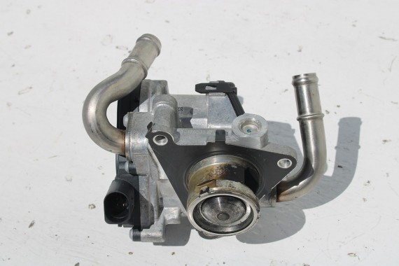 VW AUDI SKODA PRZEPUSTNICA ZAWÓR EGR 04L131501R 04L 131 501 R TDi 04L131501R 04L131501R 04L131501F 04L131501R 04L131501AD V110