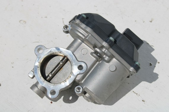 VW AUDI SKODA PRZEPUSTNICA ZAWÓR EGR 04L131501C 04L131501M 04L 131 501 C 04L131501M TDi silnik 04L131501C 04L131501C 04L131501M