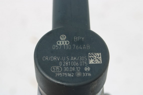 VW AUDI SKODA SEAT LISTWA WTRYSKOWA 04L130089B 04L 130 089 B rozdzielacz paliwa 2.0 TDi diesel 04L130089B 04L130089B 04L130089B