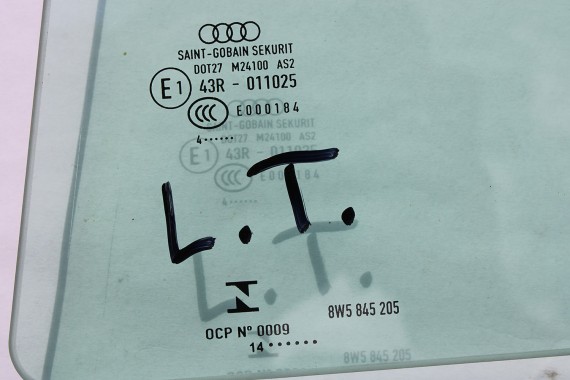 AUDI A4 SEDAN SZYBA DRZWI LEWE 8W5845205 tył 8W5 845 205 lewa tylna kolor E1 zielony drzwiowa rok 2014 B9 8W 8W5845205 8W5845205