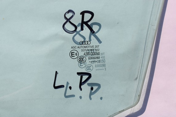 AUDI Q5 SZYBA DRZWI LEWE 8R0845201 lewa przód przednia 8R0 845 201  kierowcy rok 2012 kolor E6 AS2 zielony drzwiowa 8R