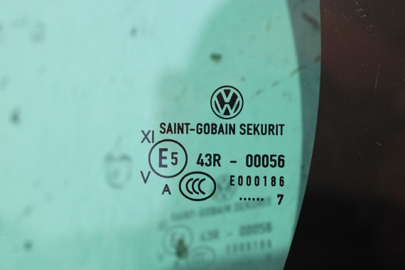 VW PASSAT B8 KOMBI SZYBA DRZWI LEWE 3G9845213 3G9845213D lewa tył tylna 2017 E5 drzwiowa 3G 3G9 3G9845213R 3G9 845 213 3G9845213