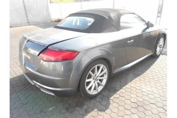 AUDI TT DRZWI PRAWE STRONA PRAWA 8S Kolor: LZ7S - szary (daytona grau) 8S0831052 8S0831052A 8S0 831 052 8S0 831 052