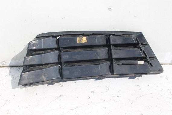 AUDI A4 8W KRATKA ZDERZAKA PRZÓD 8W0807681 8W0807682 zaślepka KRATKI 8W0807681B 8W0807682B L + P 2 sztuki b9 8W0807681 8W0807682