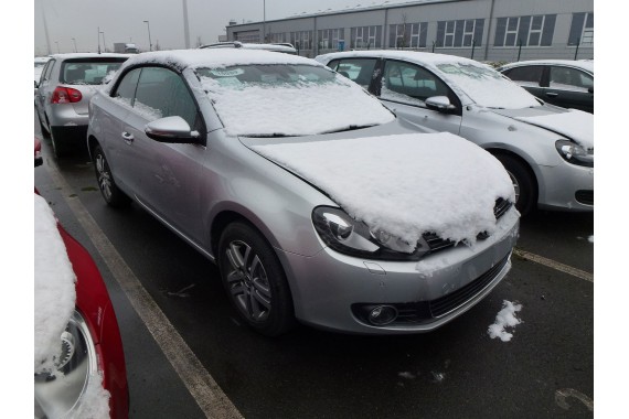 VW GOLF VI CABRIO BOCZEK TYŁ 5K7867033 5K7867034 TYLNY SKÓRA BOCZKI tapicerka 5K7 867 033 5K7 867 034 5K kabrio