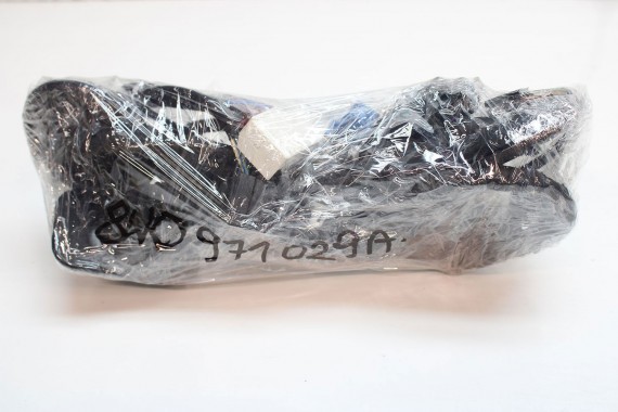 AUDI A4 8W B9 WIĄZKA...