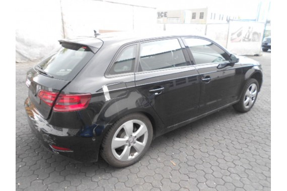 AUDI A3 SPORTBACK LUSTERKO DRZWI PRAWE 6+2pin A2A2 LY9B brylantowy czarny zewnętrzne pinów kabli przewodów