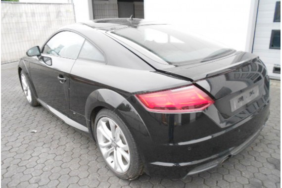 AUDI TT PRZÓD maska błotniki zderzak pas przedni wzmocnienie błotnik 8S Kolor:  czarny 2015- S-LINE SLINE