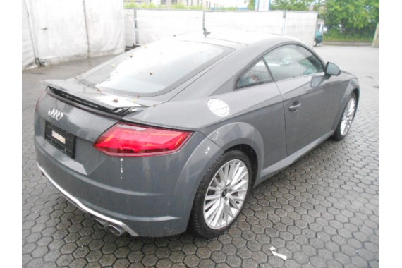 AUDI TT DRZWI PRAWE STRONA PRAWA 8S 2015- G3 	LX7M 	Nanograu metallic 	Szary 8S0831052 8S0831052A 8S0 831 052 8S0 831 052