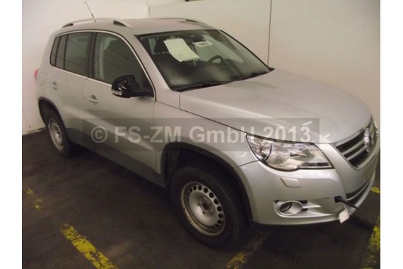 VW TIGUAN FOTELE KOMPLET FOTELI siedzeń siedzenia fotel tapicerka welur kolor czarny 5N 5N0