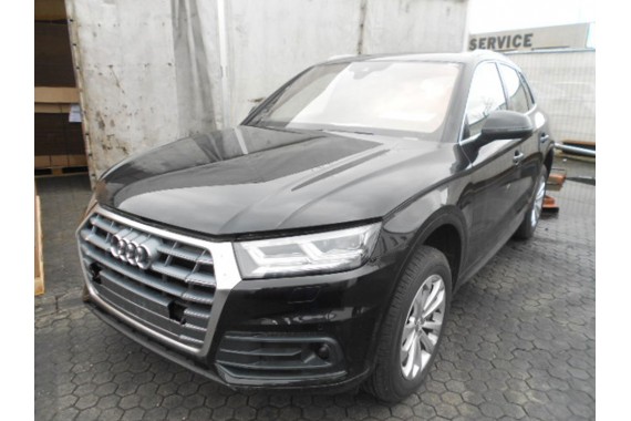 AUDI Q5 80A FY LY9T PRZÓD maska błotniki zderzak pas przedni wzmocnienie błotnik 80A Kolor: LY9T - czarny (mythos schwarz) 2017-