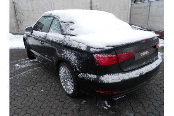 AUDI A3 CABRIO DRZWI PRAWE STRONA PRAWA 8V 8V0 L8L8- LZ9Y czarny 8V7831052 8V7 831 052 8V7831052 8V7831052 8V7831052 8V7831052