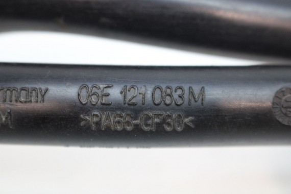 VW TOUAREG WĄŻ RURKA PRZEWÓD WODY 06E121083A 06E 121 083 A 06E121083A RURKI PŁYNU CHŁODZĄCEGO 3.0 HYBRYDA 06E121083J 06E121083N