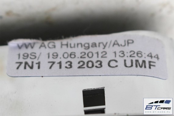 VW SEAT GAŁKA ZMIANY BIEGÓW 7N1713203C 7N1 713 203 C Kolor: UMF - czarny / aluminium 7N1713203C 7N1713203C 7N1713203C 7N1713203