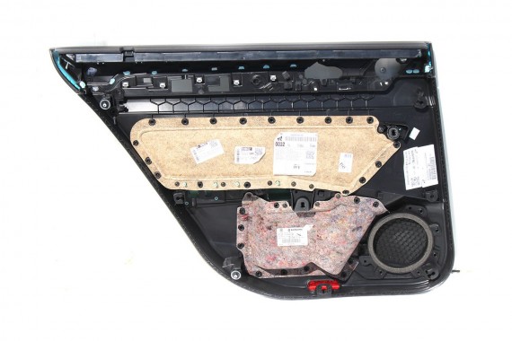 VW PASSAT B8 BOCZEK DRZWI ALLTRACK drzwiowy tapicerka skóra kolor czarny 3G0 Variant Avant 3G9 867 211 / 3G9867211 3G9867212