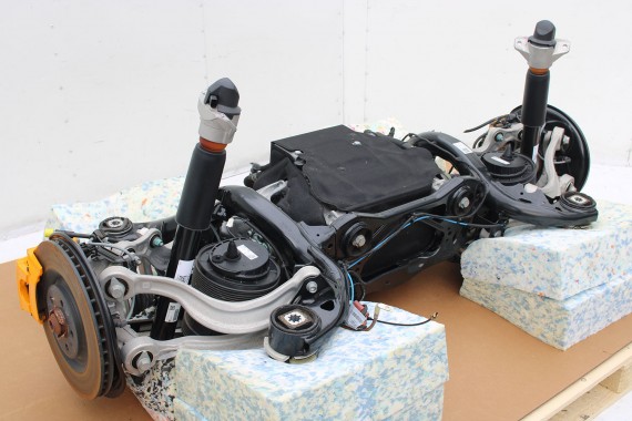 AUDI E-TRON SILNIK EAW EAWA 0EF901141AG TYŁ TYLNY ETRON 0EF901141T 0EF907180C 0EF907080C 234KM 172W 4KE 0EF901141AG 0EF901141AG
