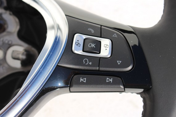 VW GOLF 7 VII ARTEON POLO PASSAT B8 KIEROWNICA 5G0419091DG 5G0419091FT 5G0 419 091 DG 5G0 419 091 FT Kolor: E74 - czarny