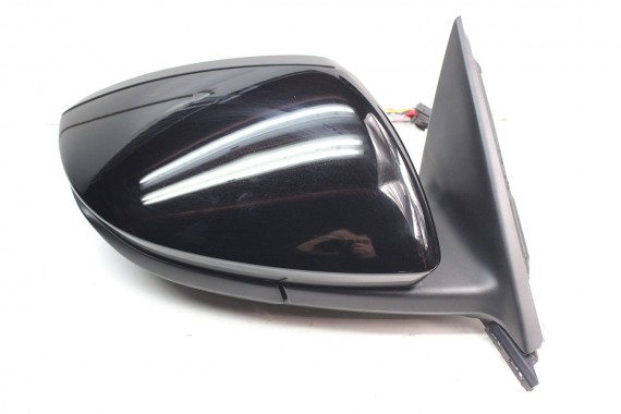 AUDI ETRON LUSTERKO DRZWI...