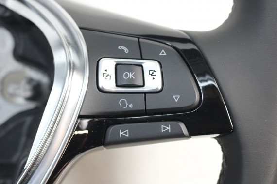 VW GOLF 7 VII ARTEON POLO PASSAT B8 KIEROWNICA 5G0419091DG 5G0419091FT 5G0 419 091 DG 5G0 419 091 FT Kolor: E74 - czarny