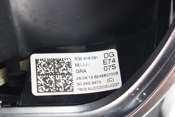VW GOLF 7 VII ARTEON POLO PASSAT B8 KIEROWNICA 5G0419091DG 5G0419091FT 5G0 419 091 DG 5G0 419 091 FT Kolor: E74 - czarny