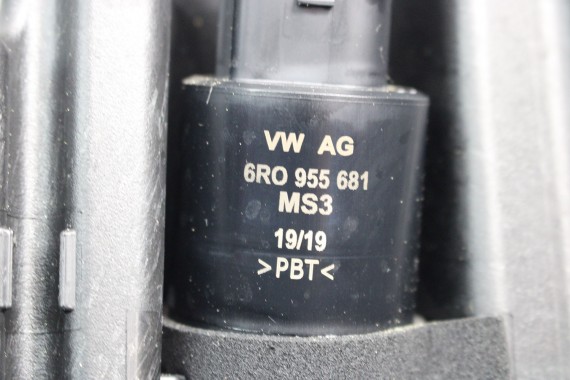 AUDI Q8 E-TRON ZBIORNIK PŁYNU SPRYSKIWACZY 4KE955451P  4KE955463 4KE955453F  ETRON ZBIORNICZEK pojemnik 4KE955451P  4KE955463