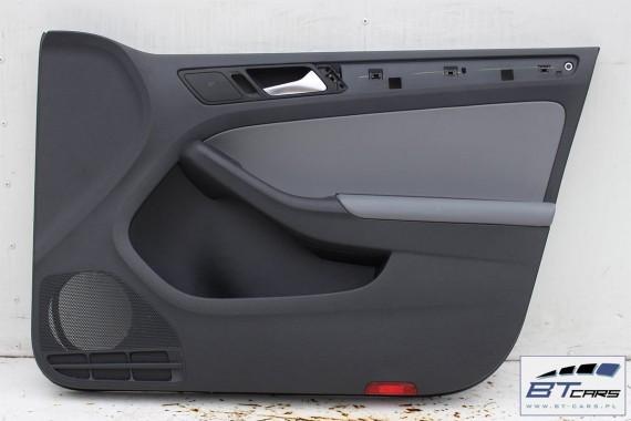VW JETTA FOTELE KOMPLET FOTELI siedzeń siedzenia fotel tapicerka 5C0 5C 2010- skóra w kolorze czarnym i szarym USA