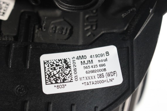 AUDI A4 Q5 Q7 KIEROWNICA + BIEGI 4M0419091B 4M0419091M 4M0 419 091 B 4M0 419 091 M MJM - czarny (soul)