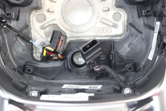 AUDI A4 Q5 Q7 KIEROWNICA + BIEGI 4M0419091C 4M0419091N 4M0 419 091 C podgrzewana MJM - czarny 4M0419091C 4M0419091N 4M0419091N