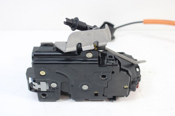 AUDI A4 A6 ZAMEK DRZWI 8E0839015C tył tylny 8E0 839 015 C 8E 4B