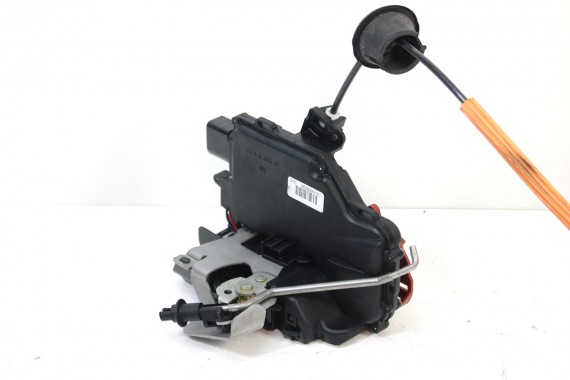 AUDI A4 A6 ZAMEK DRZWI 8E0839015C tył tylny 8E0 839 015 C 8E 4B