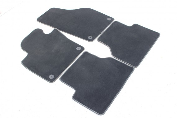 VW TIGUAN DYWANIKI PODŁOGI 5N1863011 wycieraczki KOMPLET DYWANIKÓW 5N1863011 5N1863435 5N1863435 5N1863435A 5N1863436A 5N0864452