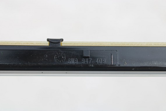 AUDI ETRON LAMPKA LED BAGAŻNIKA 8W9947409 8W9 947 409 2 szt. A4 A5 A6 A7 Q5 Q7 Q8 E-TRON 8W9947409 8W9947409 8W9947409 8W9947409