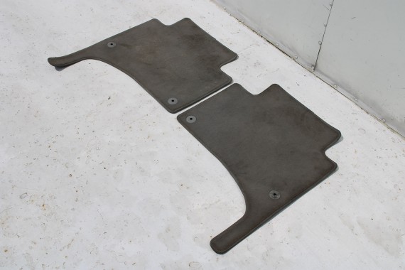 VW TOUAREG DYWANIKI WYCIERACZKI PODŁOGI 7L6862477L 7L6862478 wykładziny tył tylne GP FL LIFT QRG CK3 7L6862477L 7L6862478L L+P
