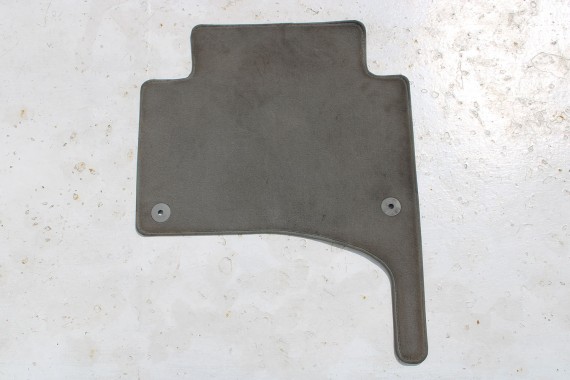 VW TOUAREG DYWANIKI WYCIERACZKI PODŁOGI 7L6862477L 7L6862478 wykładziny tył tylne GP FL LIFT QRG CK3 7L6862477L 7L6862478L L+P