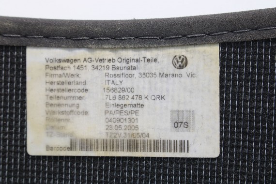 VW TOUAREG DYWANIKI WYCIERACZKI PODŁOGI 7L6862477K 7L6862478K wykładziny tył tylne QRK antracyt 2003-2006 7L6862477 7L6862478