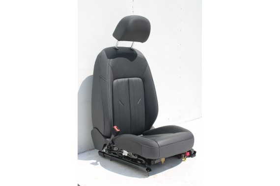 AUDI E TRON FOTELE KOMPLET FOTELI siedzeń siedzenia tapicerka ETRON 4KE kolor czarny