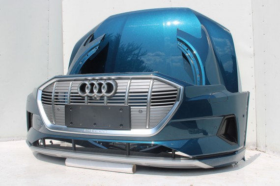 AUDI E TRON PRZÓD Matrix maska błotniki zderzak pas przedni lampy wzmocnienie błotnik lampa LV5Z S1S1 Niebieski ETRON