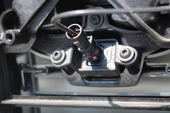 AUDI E TRON PRZÓD Matrix maska błotniki zderzak pas przedni lampy wzmocnienie błotnik lampa LV5Z S1S1 Niebieski ETRON
