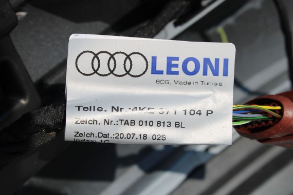 AUDI E TRON TYŁ ZDERZAK + KLAPA BAGAŻNIKA + LAMPY lampa tylny 2Y2Y LS9R biały 2Y S9R ETRON led ledy