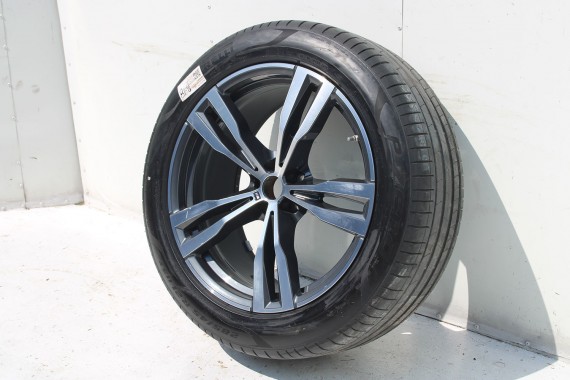 BMW X7 FELGI 21 8074220 OPONY LATO KOŁA felga 9.5J*21H2 ET36 opona 285/45/21 113Y M727 8445 8444 Pirelli P ZERO 4826 M PAKIET