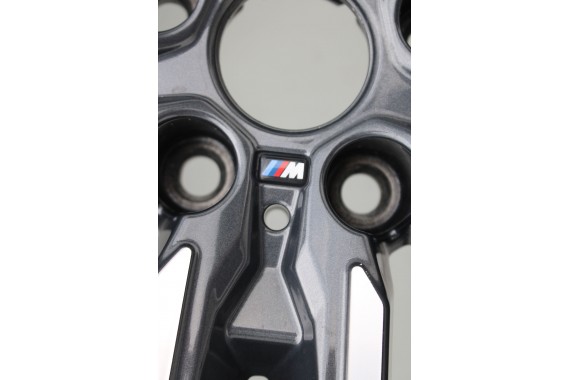 BMW 8 M8 FELGI 19 8090019 8090020 OPONY ZIMA KOŁA felga 8J*19H2 ET26 opona 245/40/19 M727 8445 8444 Pirelli P ZERO 275/35 100N