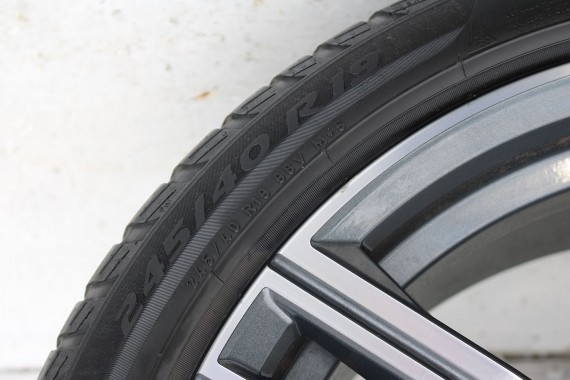 BMW 8 M8 FELGI 19 8090019 8090020 OPONY ZIMA KOŁA felga 8J*19H2 ET26 opona 245/40/19 M727 8445 8444 Pirelli P ZERO 275/35 100N