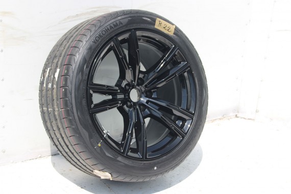 BMW 8 M8 FELGI 19 8089560 8089561 OPONY LATO KOŁA felga 9.5J*19EH2 ET26 opona 275/40/19 98V M812 8457 Yokohama 285/35/19 8091267