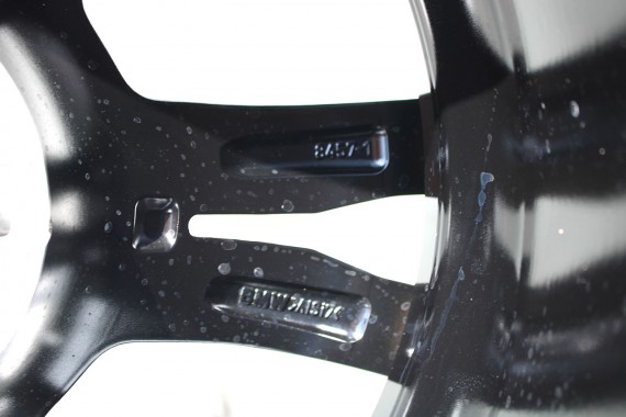 BMW 8 M8 FELGI 19 8089560 8089561 OPONY LATO KOŁA felga 9.5J*19EH2 ET26 opona 275/40/19 98V M812 8457 Yokohama 285/35/19 8091267